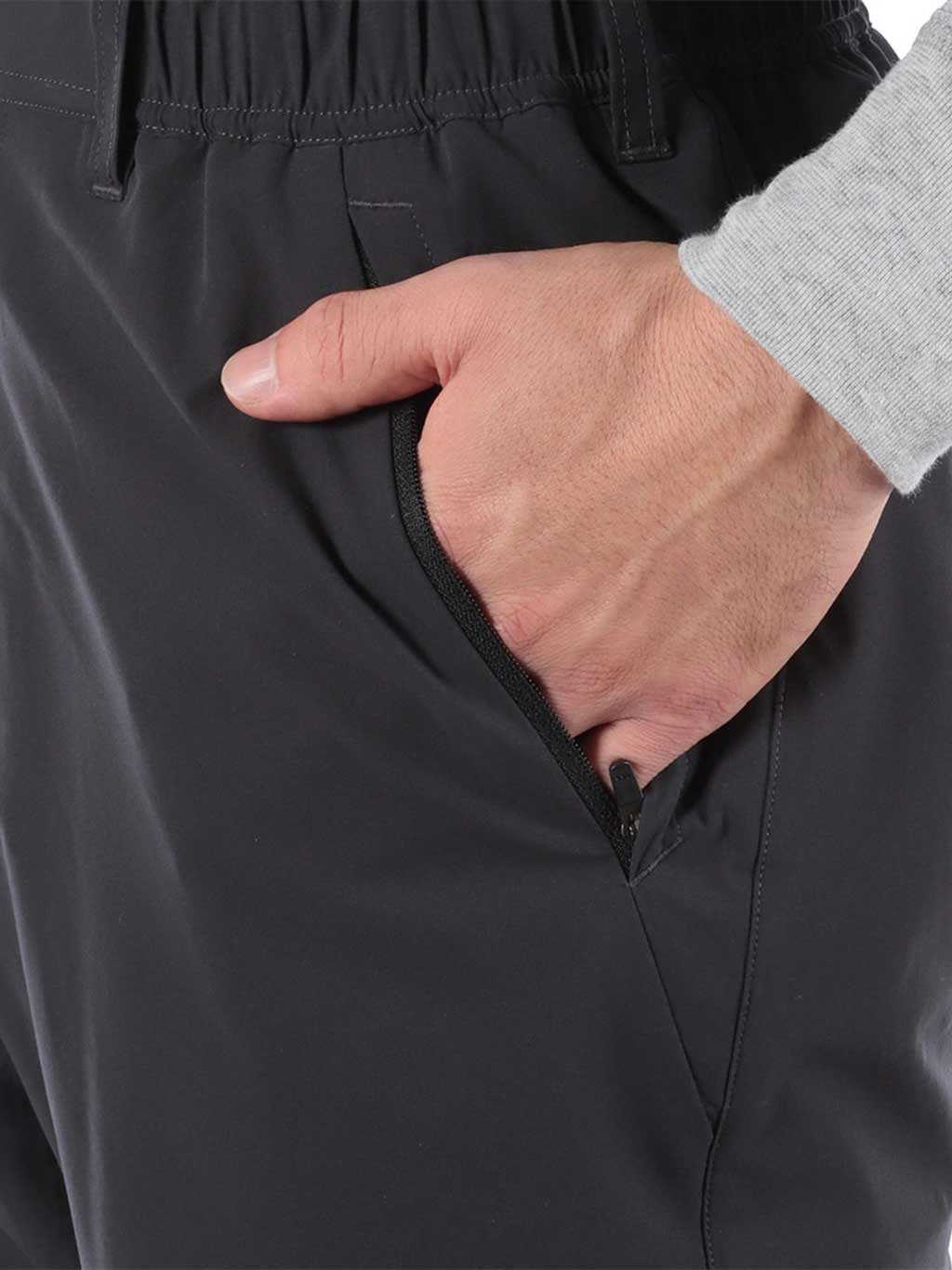 オクタライニングパンツ着用