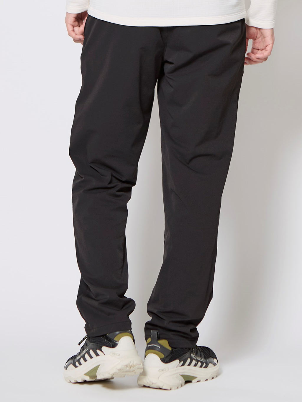 ダイナトレックレイヤードパンツ着用